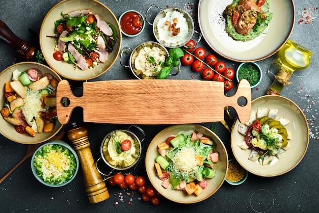 Zestaw dań na stole